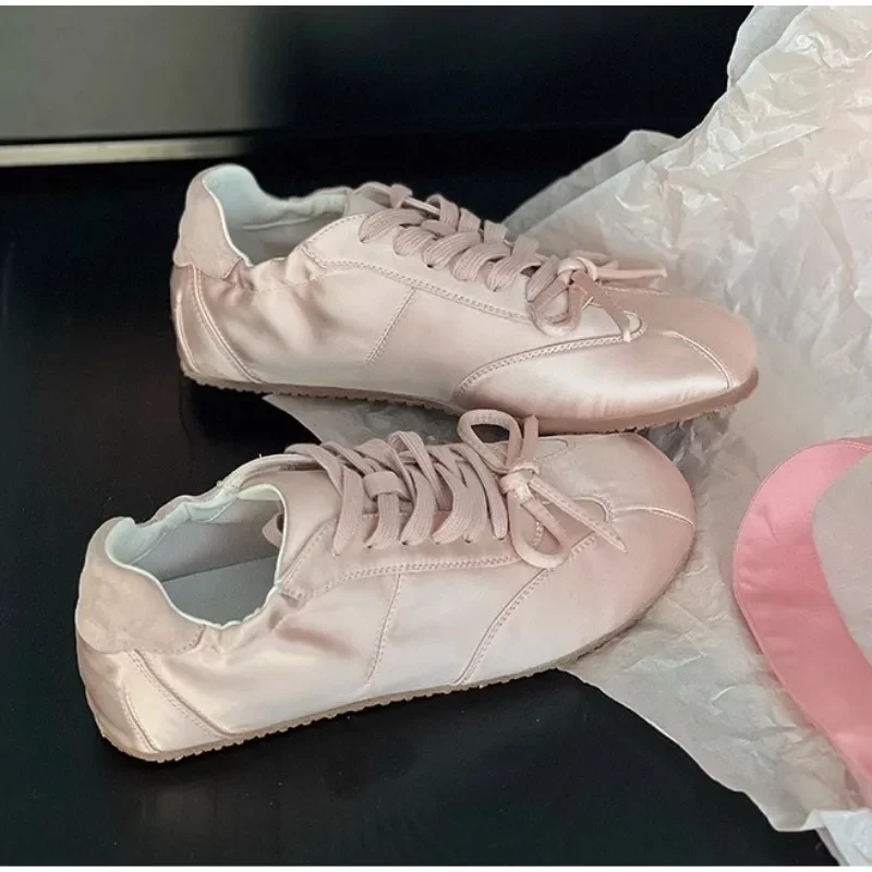 Silver Pink Thick Sports for Women Sneakers Spring 2024, New Big Head Ugly Cute Versatile Casual Dad Platform Pumps Basket