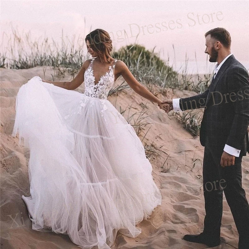 Charmante robe de mariée A-ligne pour femme, robe de plage dos nu, appliques de dentelle, mariée en fibre, col en V classique, quelle que soit la mariée, 2024