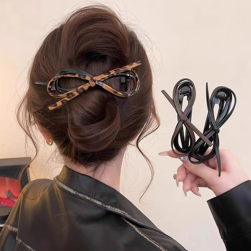 Neue Twisted Haarspange PU Bogen Haarspangen Große Haarspangen Kunststoff Haarnadel Süße Tägliche Kopfbedeckung Frauen Haarschmuck