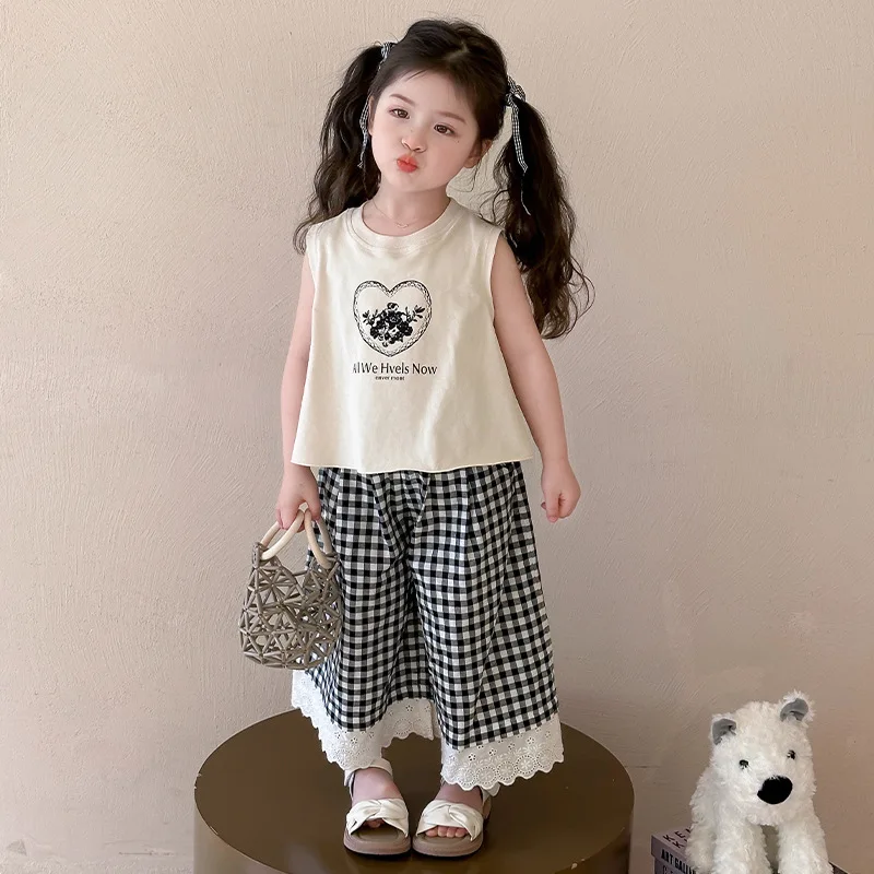 

2025 Summer New Girl's Love Printed Apricot Sleeveless Top and Black and White Checkered Wide Leg Pants Two Piece Set