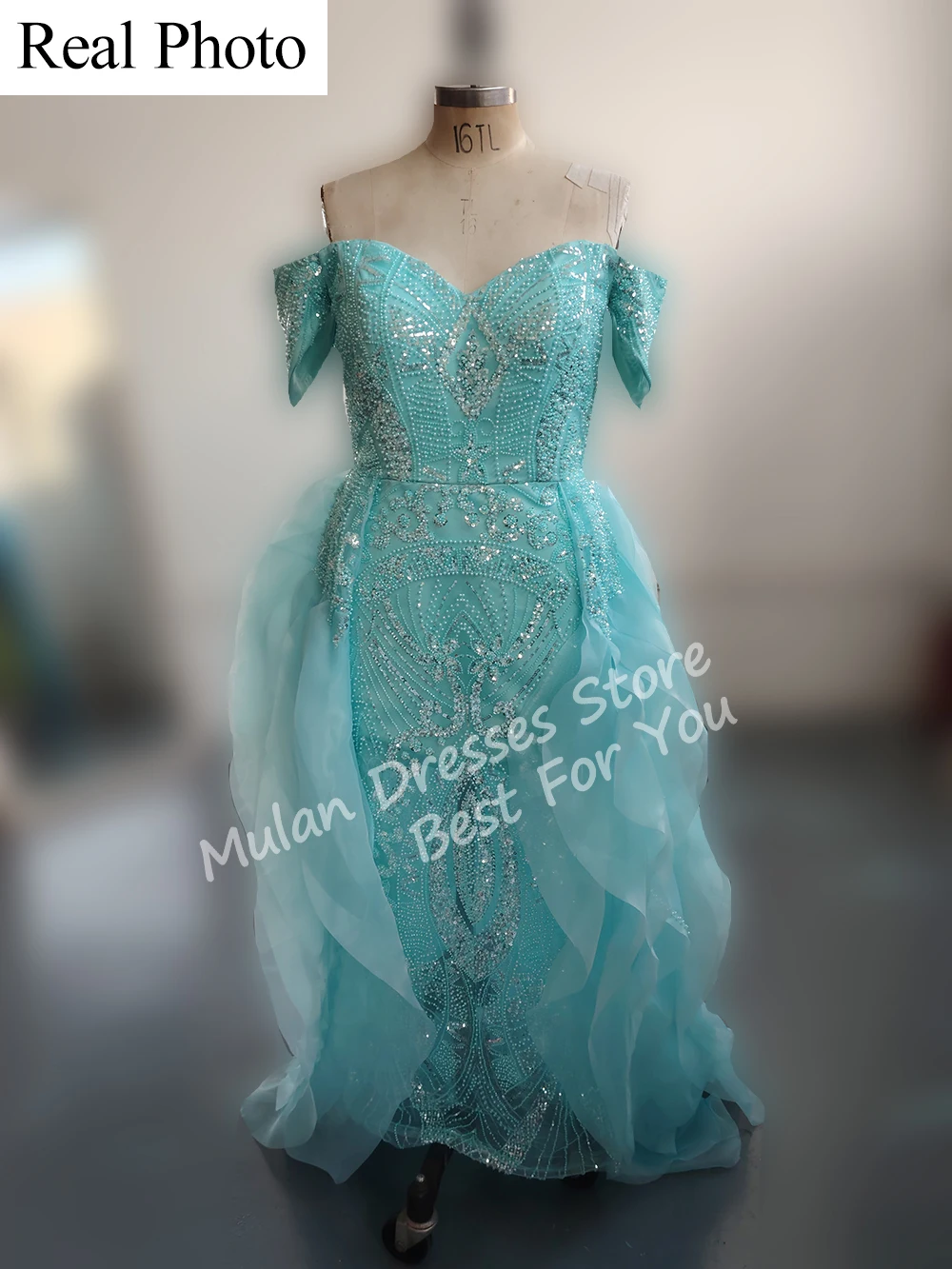 Elegante blaue schulterfreie formelle Abendkleider mit Pailletten, Spitze, abgestufte Rüschen, Ballkleider, maßgeschneiderte Robes de Soirée