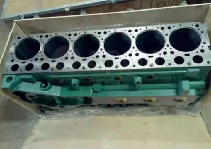 61500010356 C HOWO WD615.47 Bloque de cilindros del motor