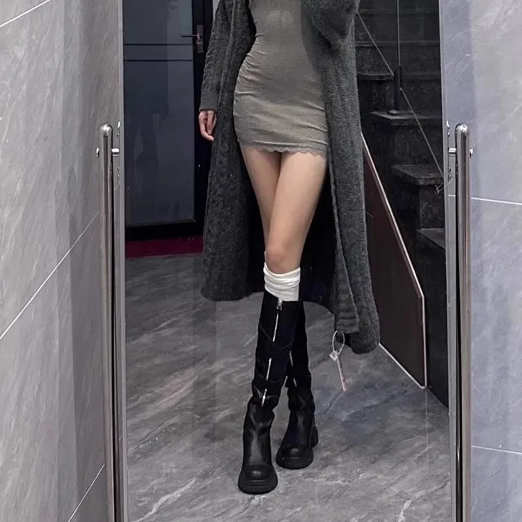 2026 Fashion Black Knee High Boots Women Platform Thick Sole Buckle Strap Motorcycle Style 2-Way Elastic Tall Boots