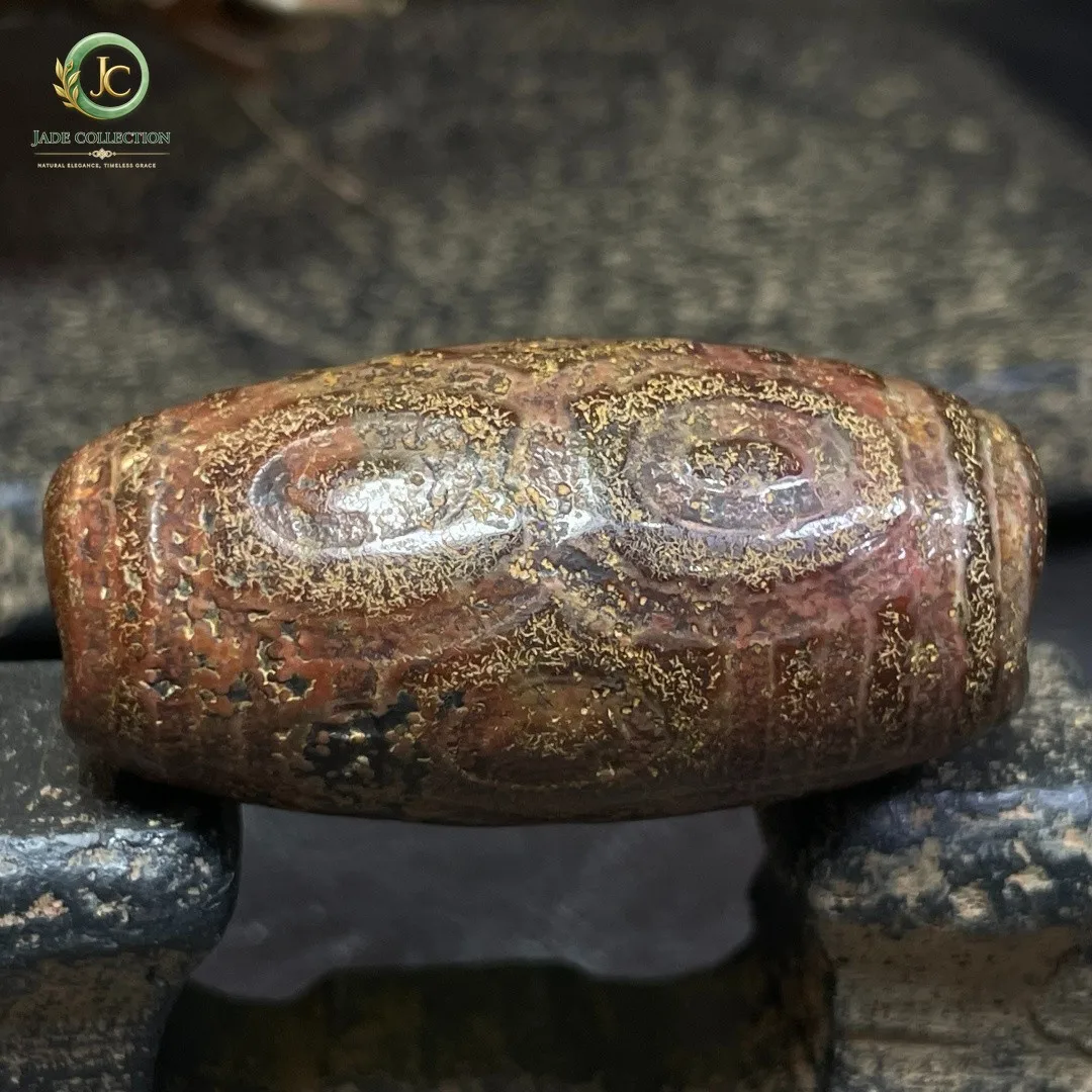 Tibetan Nepalese Himalayan Bead Ancient agate Old Dzi Talisman 6 eye Bead Amulet