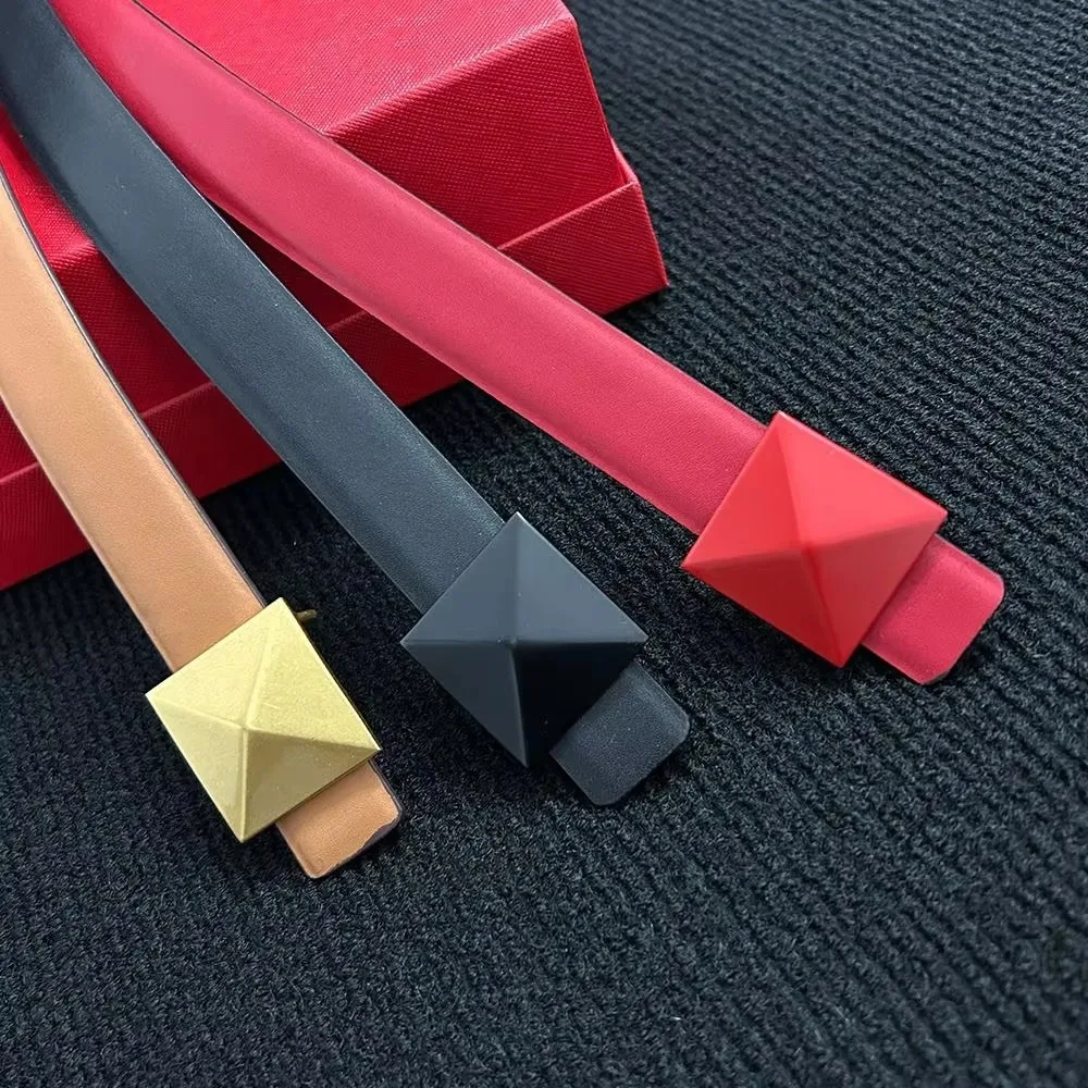 New Luxury Thin 2.5cm Genuine Leather Reversible Belt Fashion Women Belts Designer Metal Belt Female Dress Jeans Waistband