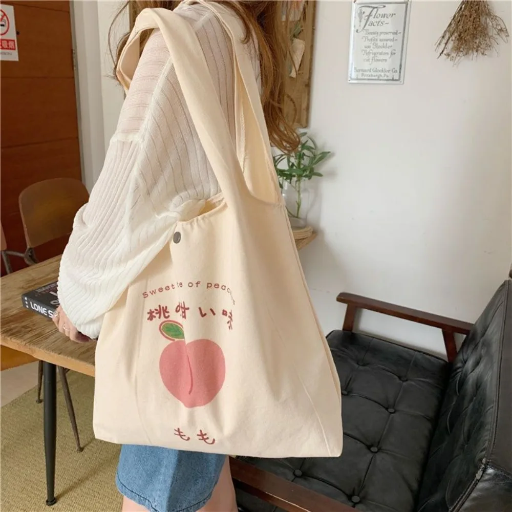 Cute Strawberry Tote Bag estetica per borse da scuola per ragazze Shopper Designer Handbag Women Peach Print Eco Shoulder Bags