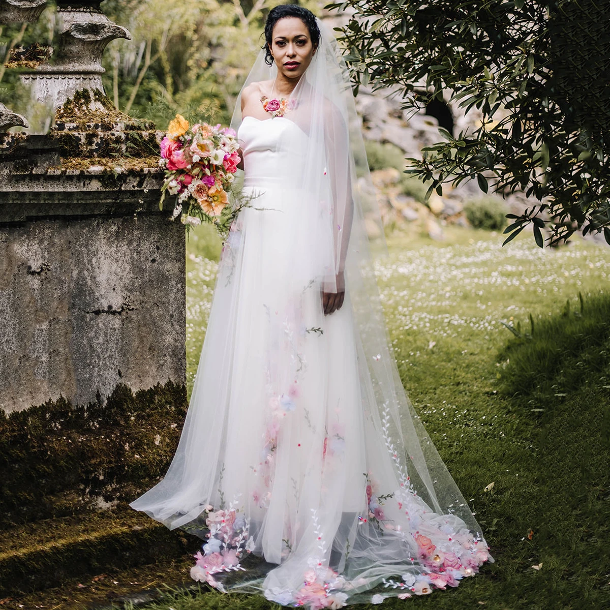 Vestido de novia de encaje 3D colorido sin tirantes bohemio, flores de hadas, sesión de fotos de maternidad, vestidos de novia de princesas hechos a medida