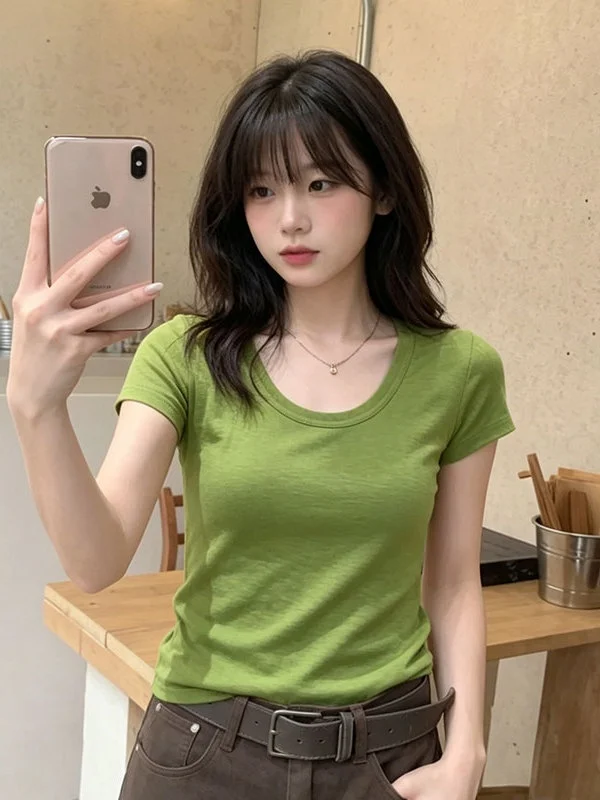 Green U-Neck Short Sleeve T-Shirt Women's Summer 2026 Slim Fit Versatile Top Shoulder Width Regular Style Casual Fashion
