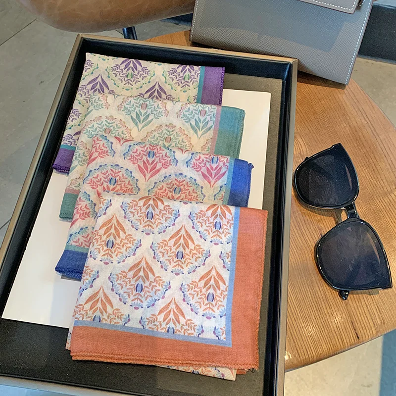 1PC 2025 ファッションスカーフ日本の花柄 58 センチメートル正方形のスカーフ軽量ソフト両面女性のための春夏アクセサリー