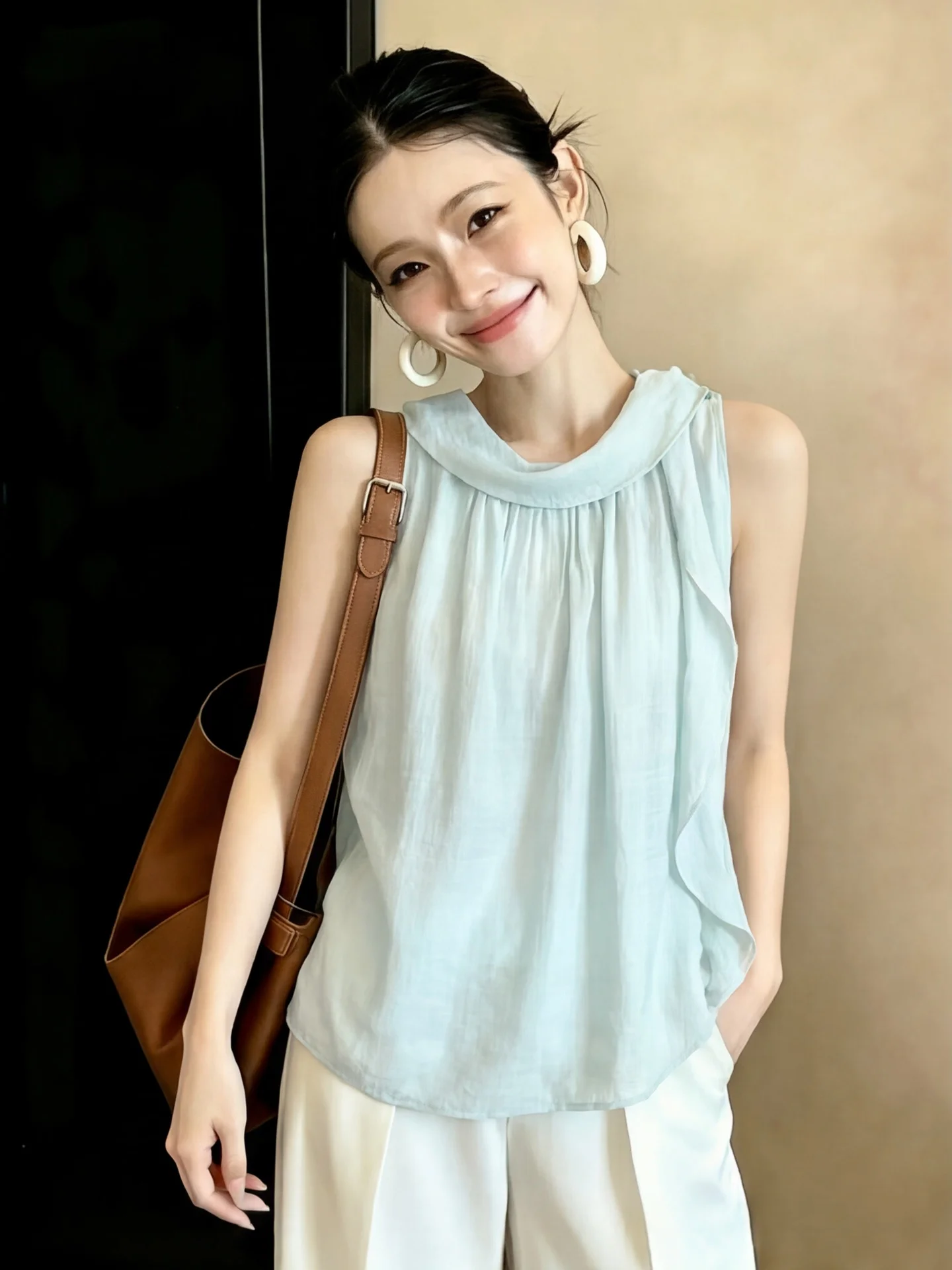 

Elegant Green Sash Vest Top Women's Summer New Style Lightweight Sleeveless round Neck Fashionable Versatile Straight Cut Shirt