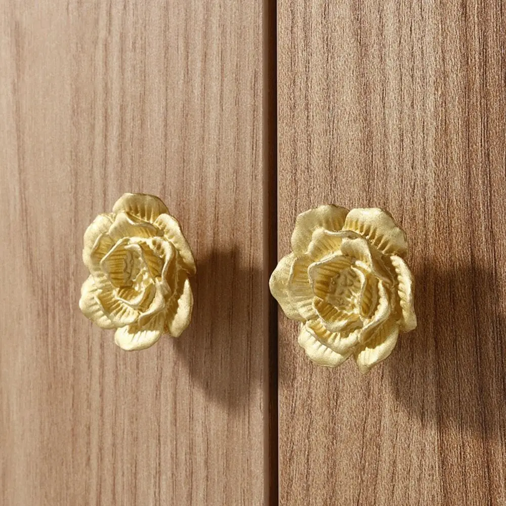 

Brass Vintage Flower Pull Handle Flowers and Plants Camellia Flower Camellia Brass Handles Retro Decoration Brass Cabinet Pull