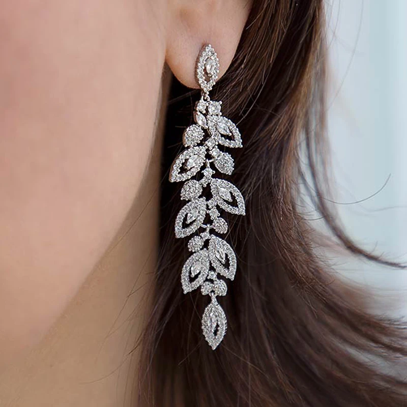 Huitan Aesthetic Leaf Shaped Long Hanging Earrings Women for Wedding Party Bling Bling Cubic Zirconia Luxury Trendy Jewelry New