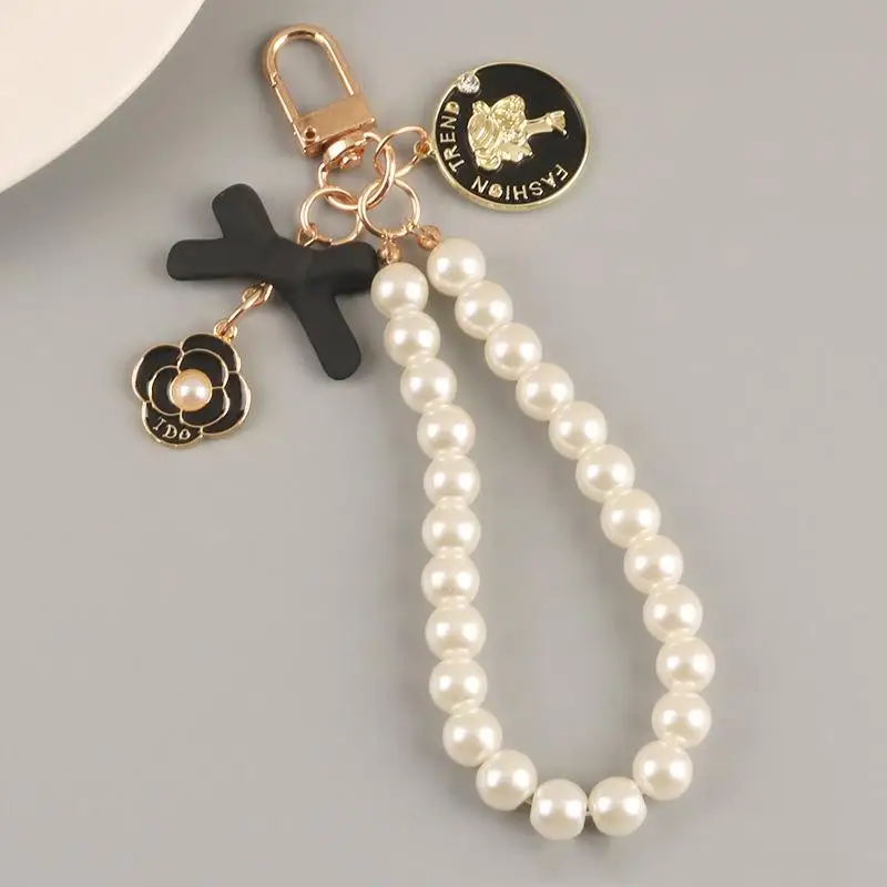 Bowknot Keychains Women\'s Pearl Chain Big Bow Tie Tote Hanging Ornament Bag Decorations DIY Headphone Case Accessories Kit Chain