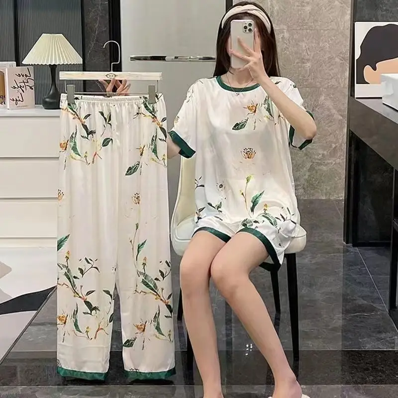 Three Piece Set of Ladies Pajamas Sweet White Printed Milk Silk Student Loungewear Easy to Clean Summer Pajamas Large Size Offer