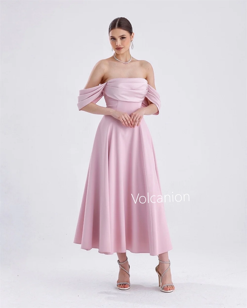 Jersey personalizado drapeado Línea A vestidos midi con hombros descubiertos ocasión a medida estilo moderno elegante simple