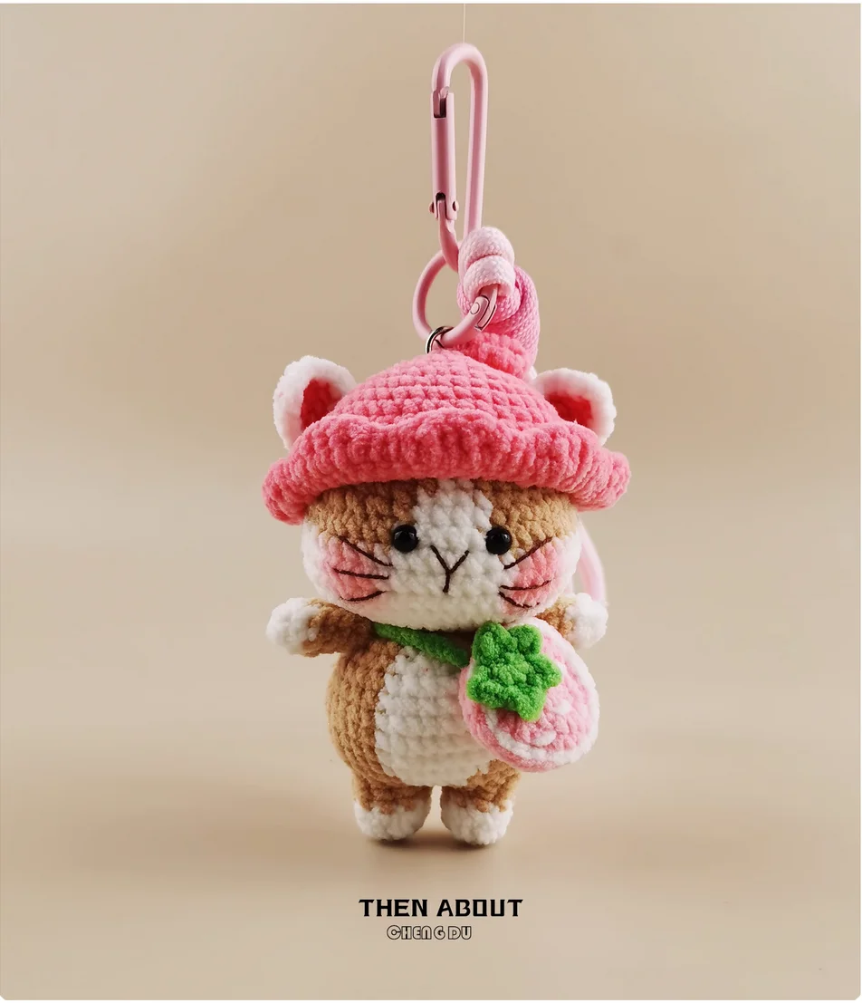Cute strawberry kitten doll bag pendant Keychain pendant advanced gift