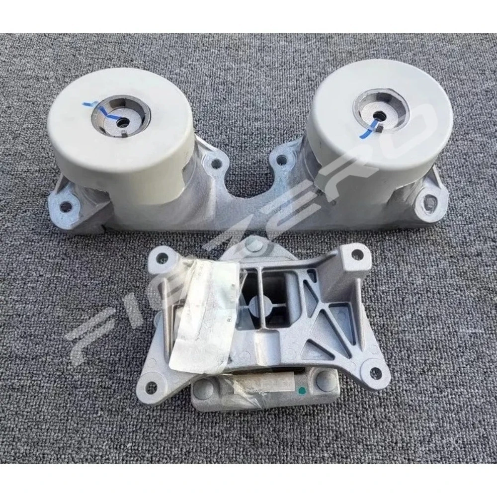 For Mercedes Benz W213 E320 E400 E450 257 CLS450 Four Wheel Drive Engine Mount Support Bracket Rubber Cushion Brand New Genuine