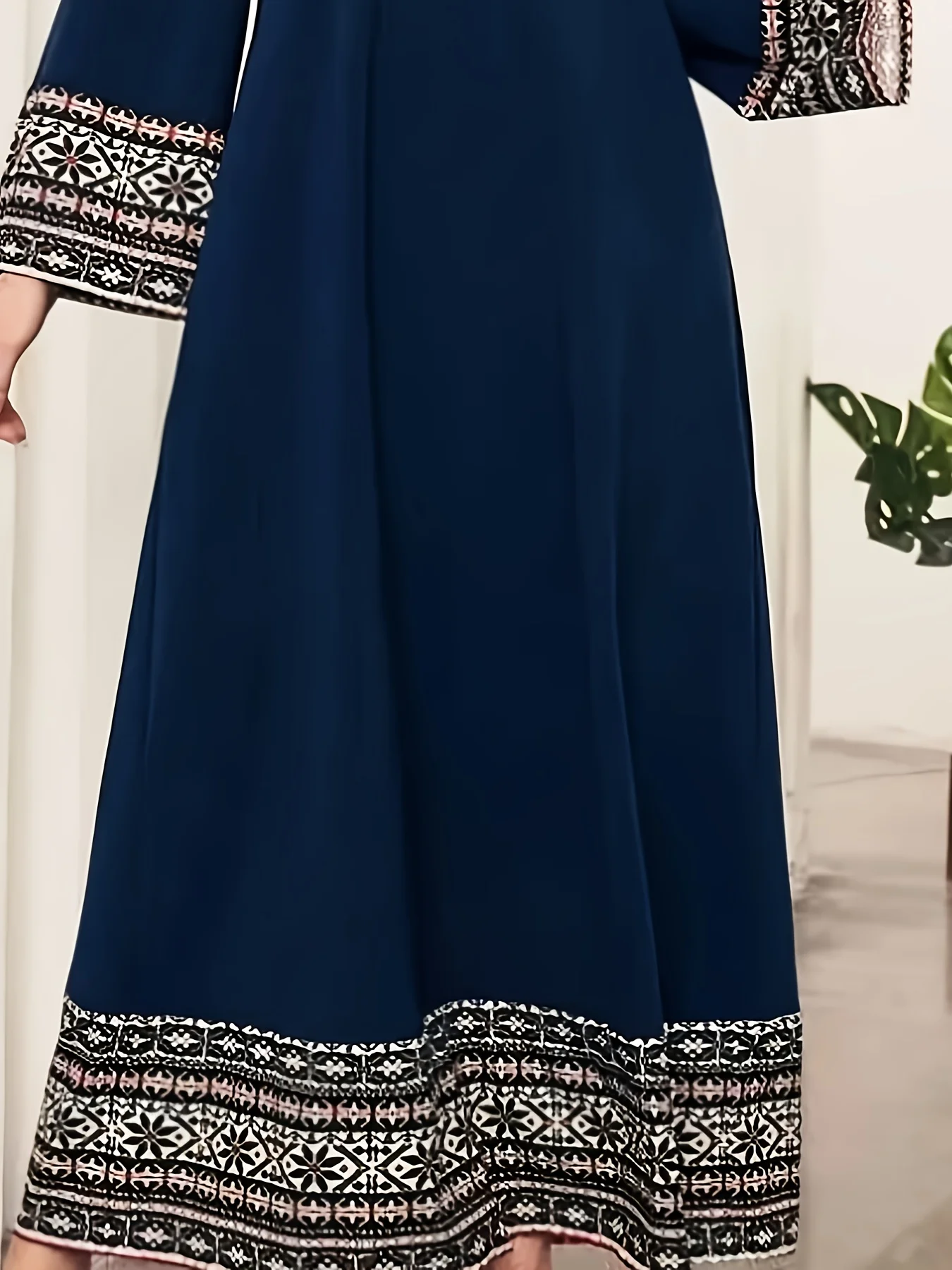 Elegantes, lässiges Retro-Kleid mit geometrischem Muster, Rundhalsausschnitt, langen Ärmeln, lockere Passform, Maxirock, ideal für Frühling und Sommer. – Detail 7