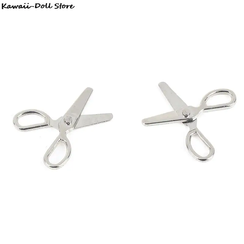 Mini tijeras de Metal para casa de muñecas en miniatura, muebles para decoración de casa de muñecas 1:12, 2 uds.