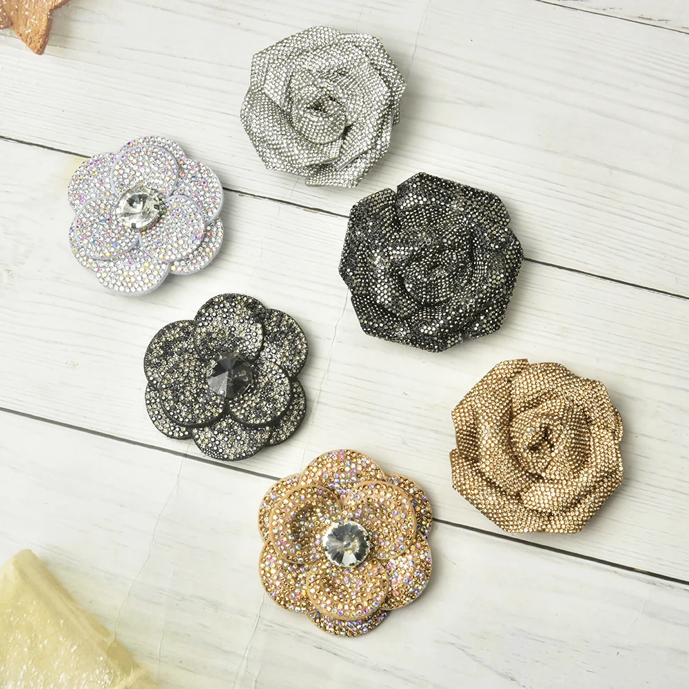 New 3D Crystal Rose Flower Rhinestone Applique Patches Sew On Patch Overcoat Shirt  Buckle Diy Garment Sewing   Decorative