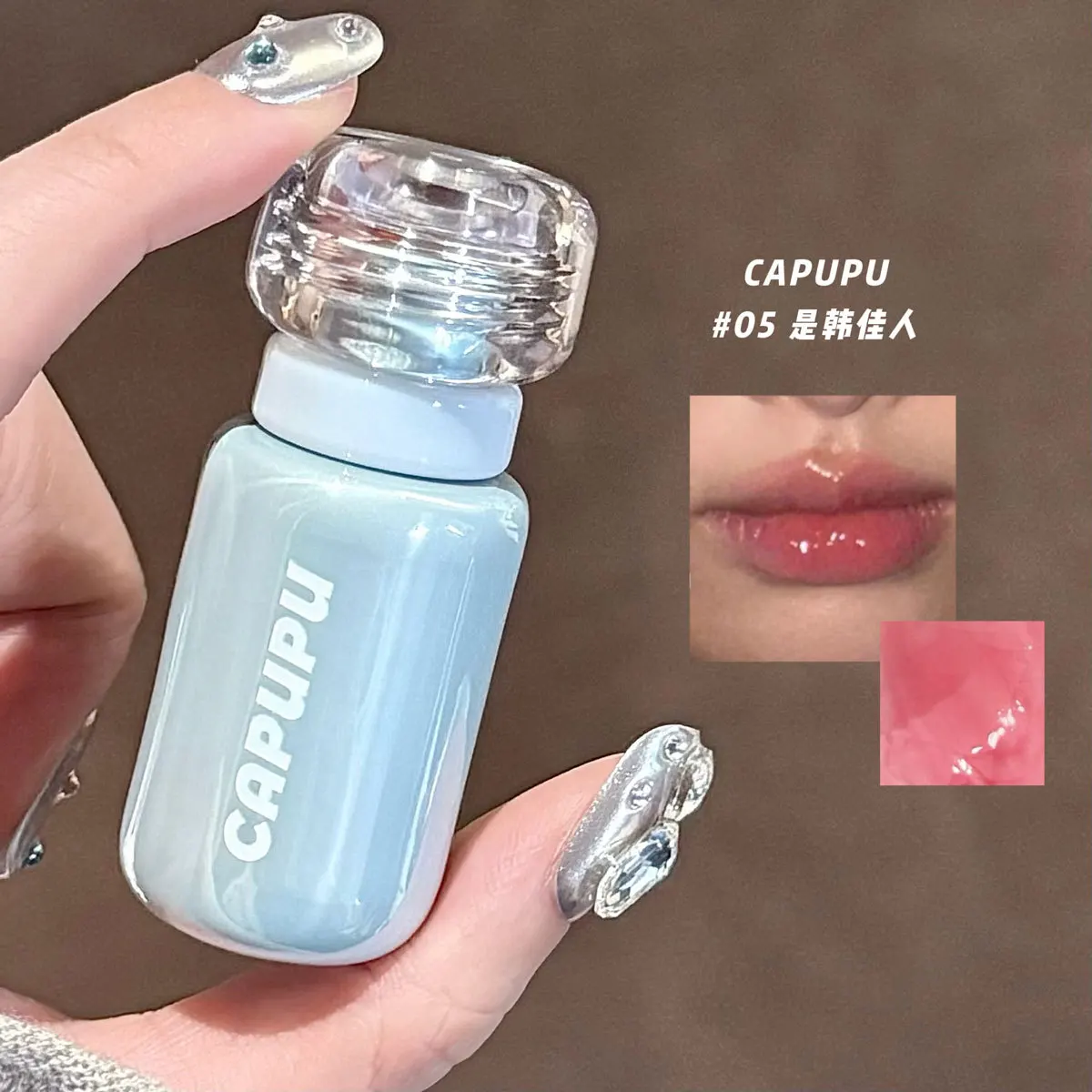 ملمع شفاه مرطب يدوم طويلاً ولا يتلاشى بسهولة ويحسن لون البشرة، أحمر شفاه وملمع شفاه للطالبات.