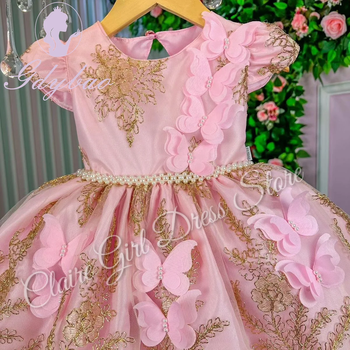 Maßgeschneiderte rosa Blumenmädchenkleider für die Hochzeit, goldene Applikationen, Perlen, Schmetterlinge, Kindergeburtstagsfeier, Erstkommunion, Ballkleid