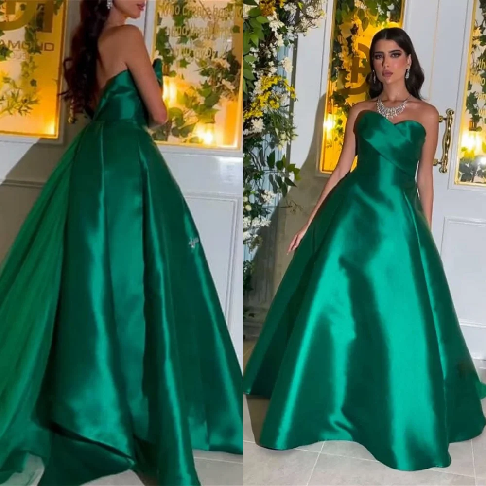

Customized Exquisite Green Satin Evening Dress Elegant Strapless Sleeveless Homecoming Dress Delicate Backless Party Dress