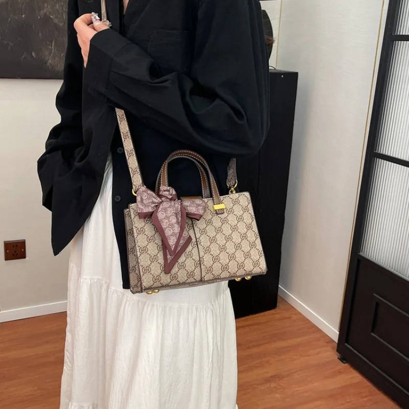 

Fashionable Women's Shoulder Bag, High-Quality Leather Crossbody Bag For Ladies, Luxury Designer Handbag Tote