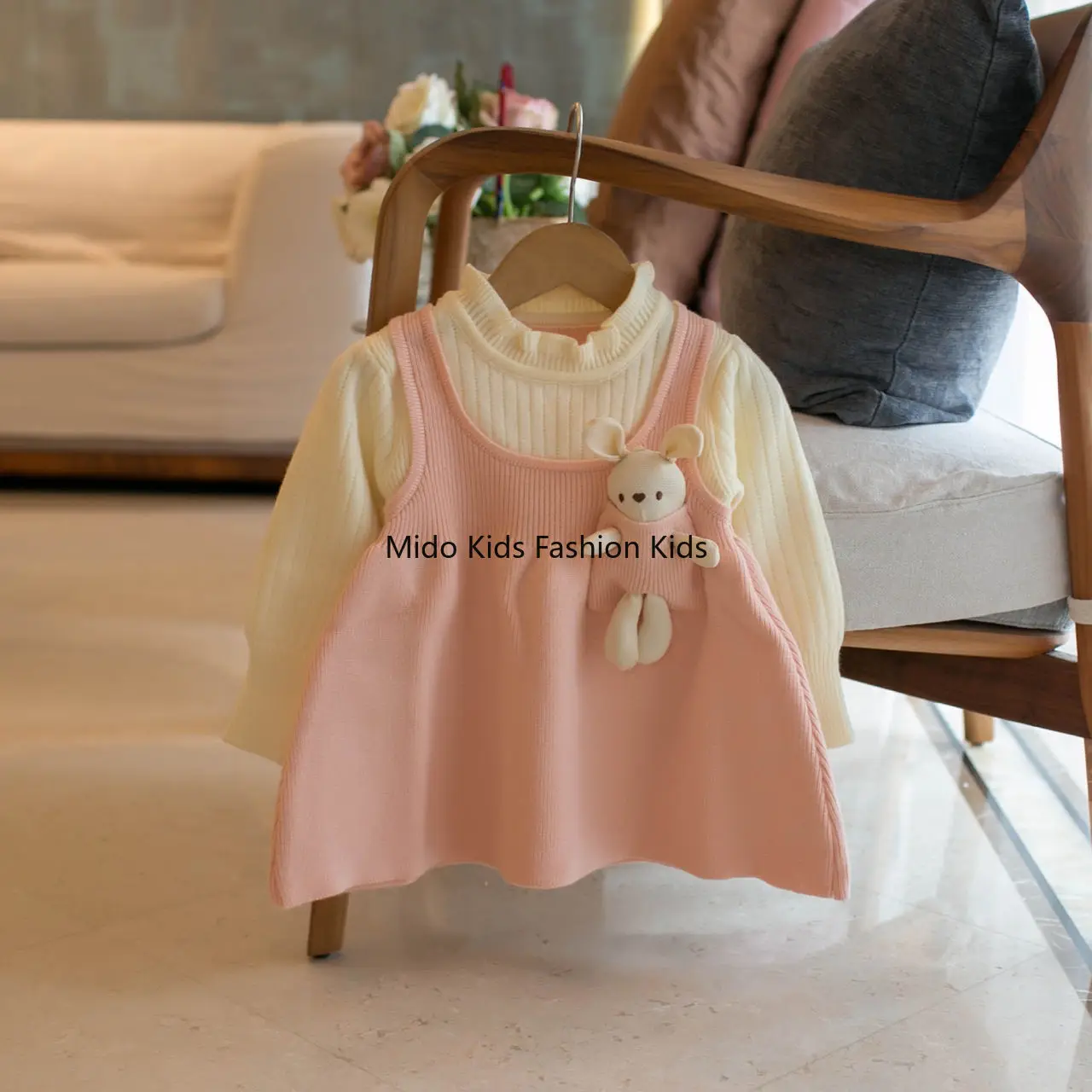 الفتاة البلوز يانغكي بأكمام طويلة الخريف والشتاء تنورة الأميرة الإناث الطفل 2025 فستان الرسن الجديد مجموعة