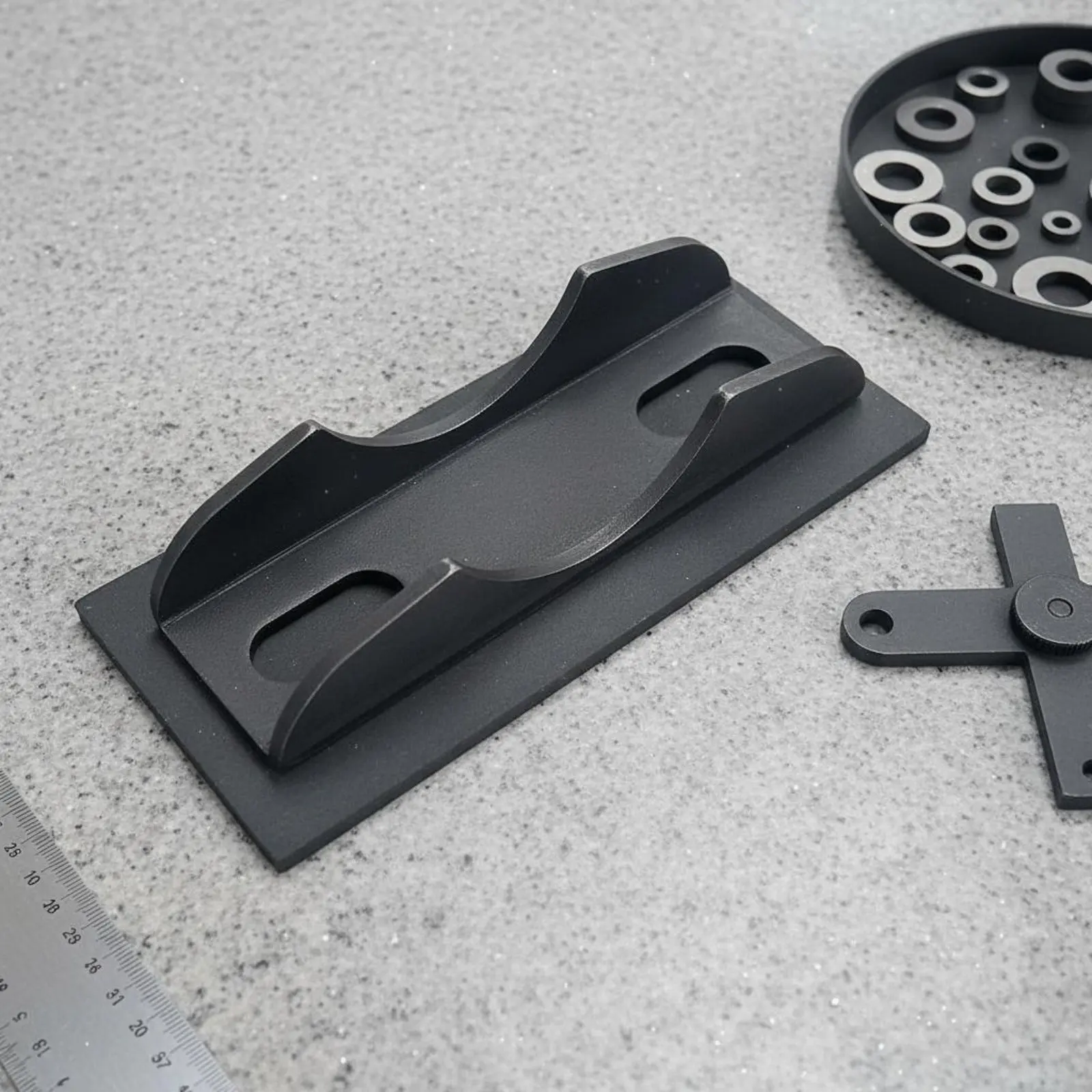 2 Pieces Rear Axle Hanger Bracket Weldable Kart Axle Weld Bracket Bearing Hanger Not on-Road Use Racing Kart Rear Mount Plate