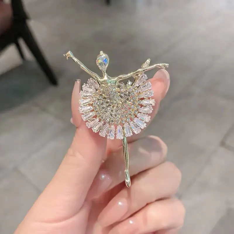 Exqusitie Women Crystal Ballet Dancer Badges Pin Fashion Elegant Fashion Creative Lady Boutique Brooches Jewelry Gift