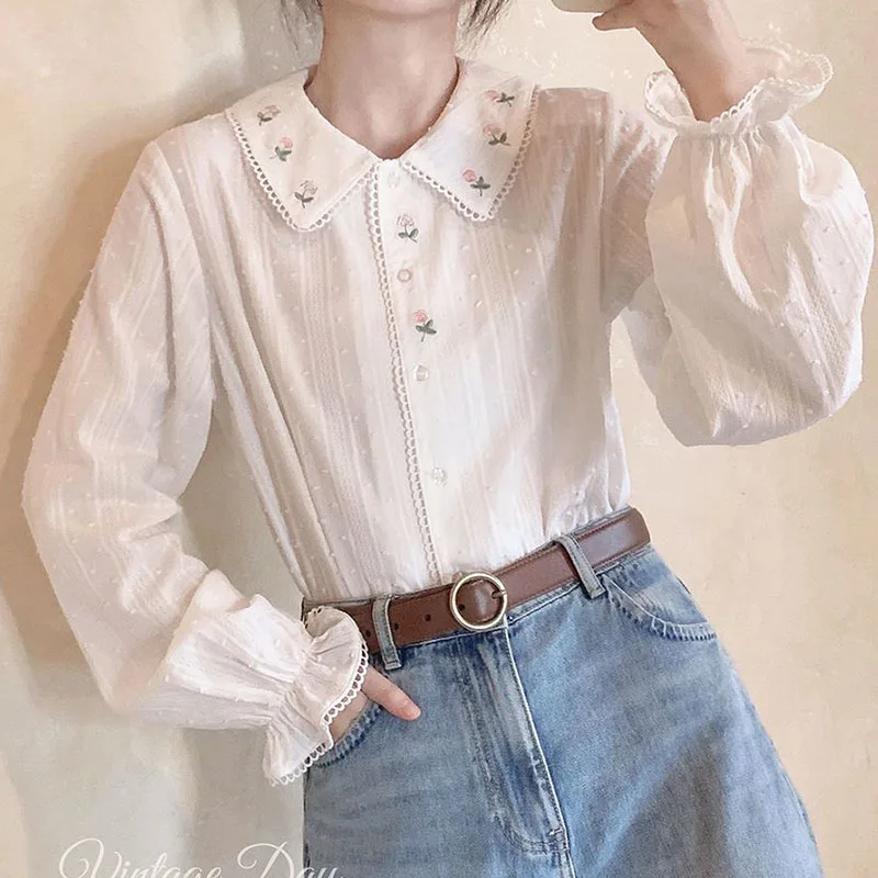 Vintage Long Sleeve Shirts Women Sweet Floral Embroidery Loose Peter Pan Collar Tops All Match Cute Preppy Style Female Blouse