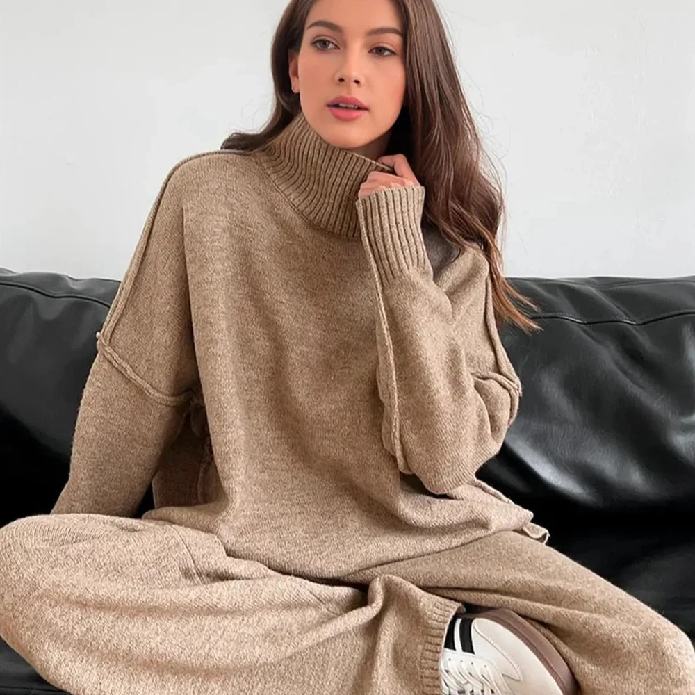 

Women's Knitted Clothing Set, Loose Knitted Sweater on Top and Bottom, Comfortable for Home Wearing, Loose Fashion Sweater