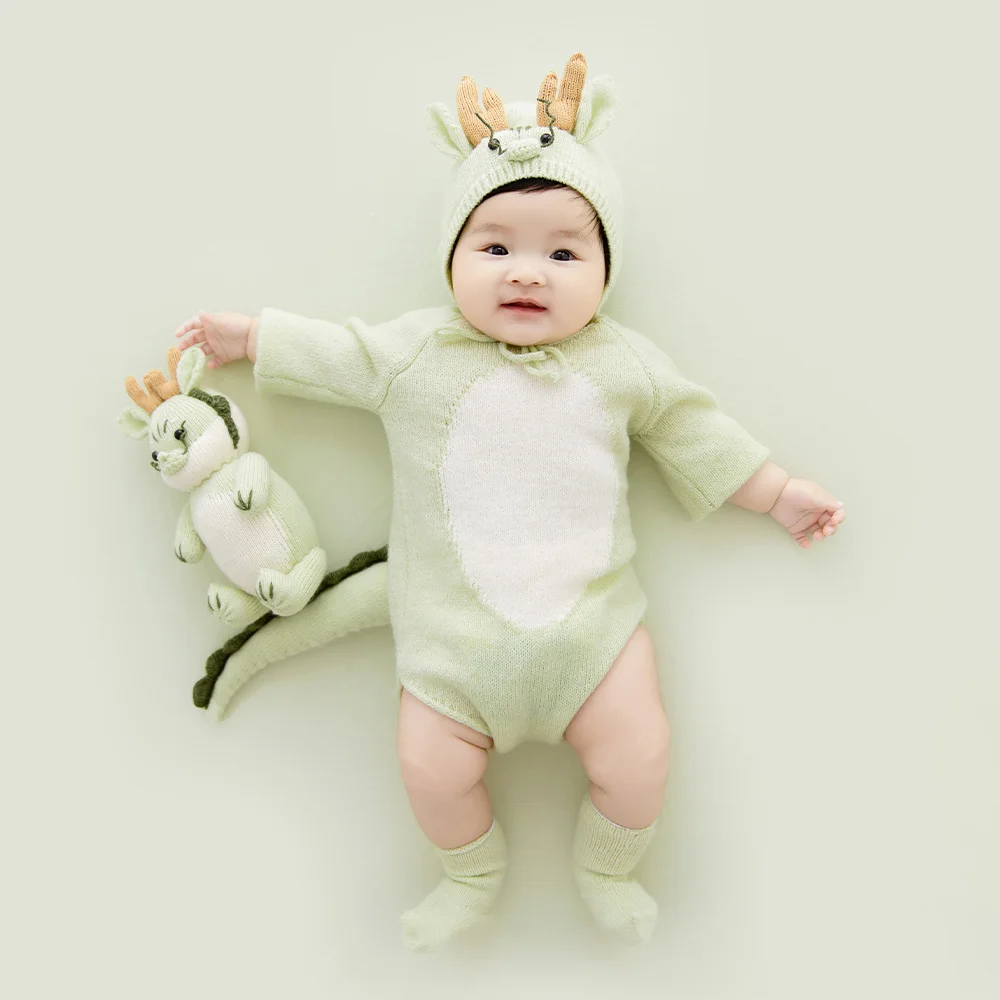 100 Days Newborn Baby Photography Outfits Green Knitted Dragon Jumpsuits With Tail Chinese Dragon Doll Studio Photography Props