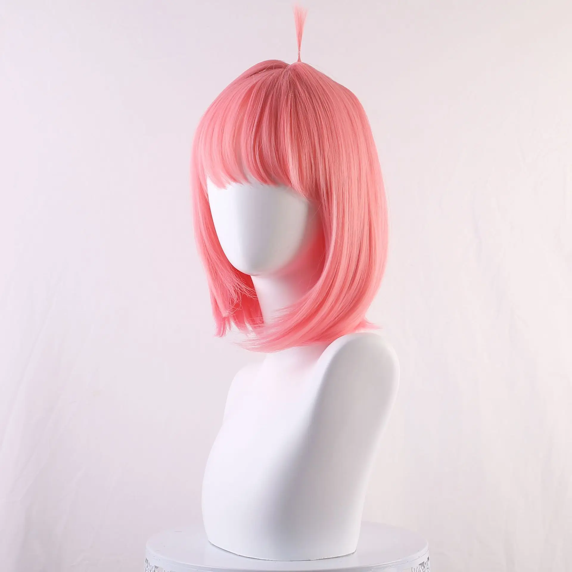 

SPY×FAMILY Inspired Pink Bob Cosplay Wig Anime Heat-Resistant Synthetic Hair for Women Girls Anya Forger Style Costume Accessory