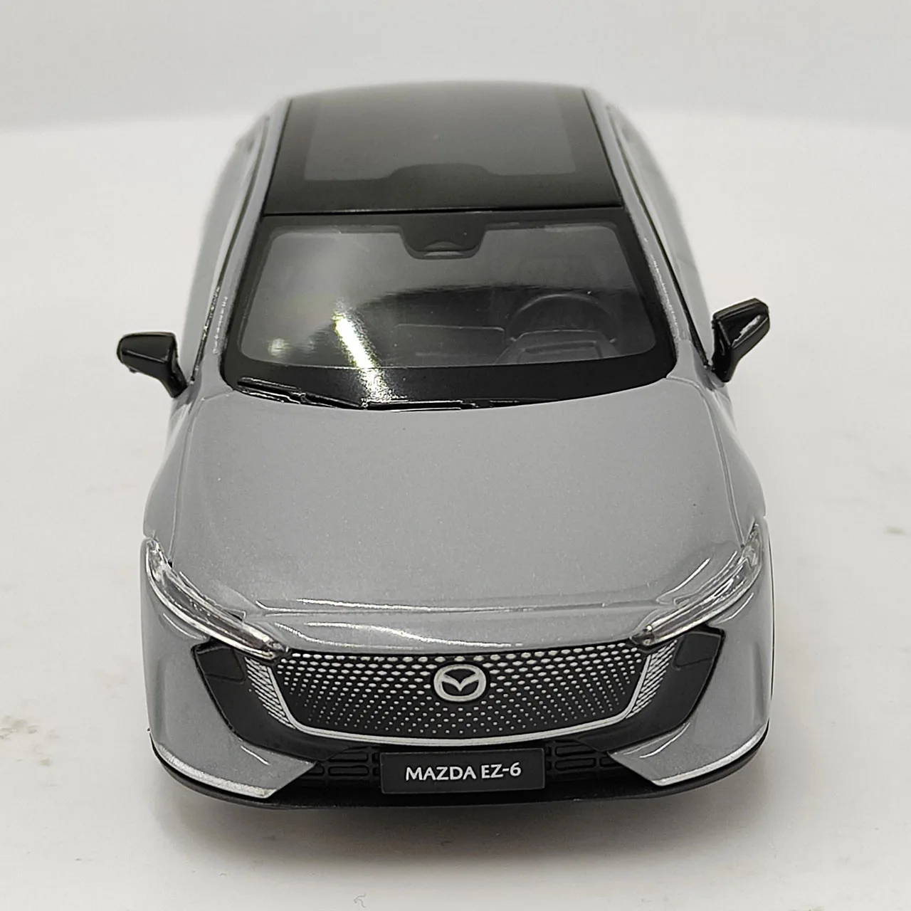 Changan MAZDA 1:43 Scale Mazda EZ-6 Alloy Car Model