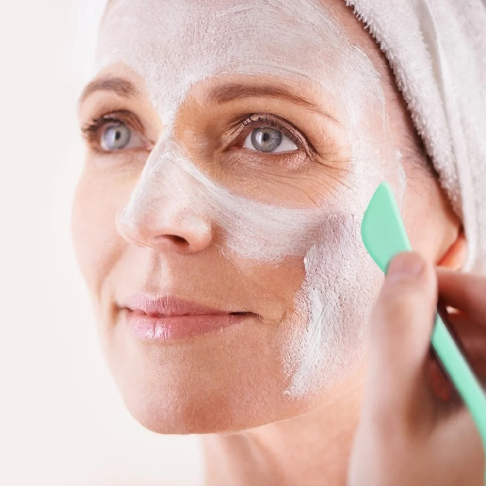 2Pcs Silicone Nose Brush Cleaner Portable Facial Scrub Tool Soft Dense Bristles Waterproof for Blackheads and Pores Cleaning