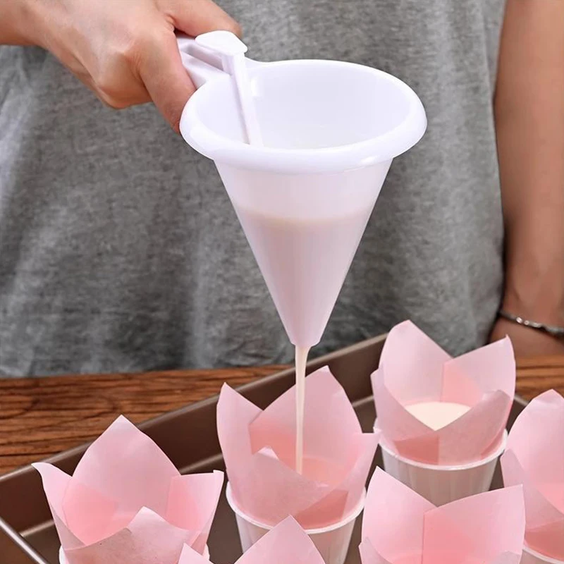 Embudo de crema ajustable, taza de porción, cocina casera, hornear pasteles, dispensador de Chocolate, cono, separador de masa de mano, suministro para hornear