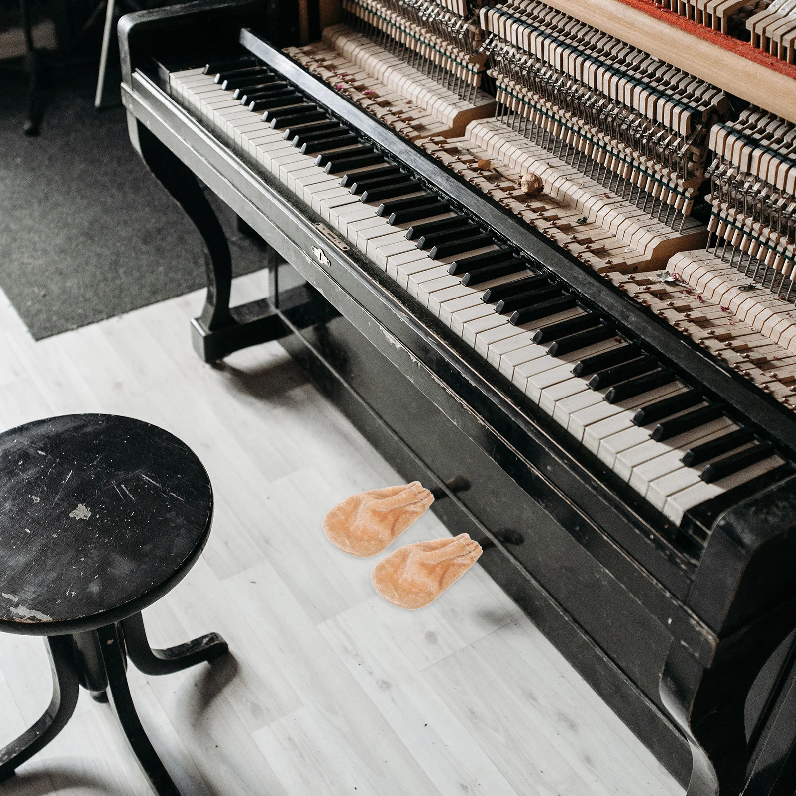 

3Pcs Thickened Piano Pedal Protector Soft Fabric Full Wrap Cover for Upright Grand Piano Pedals Elegant Simple Design Machine