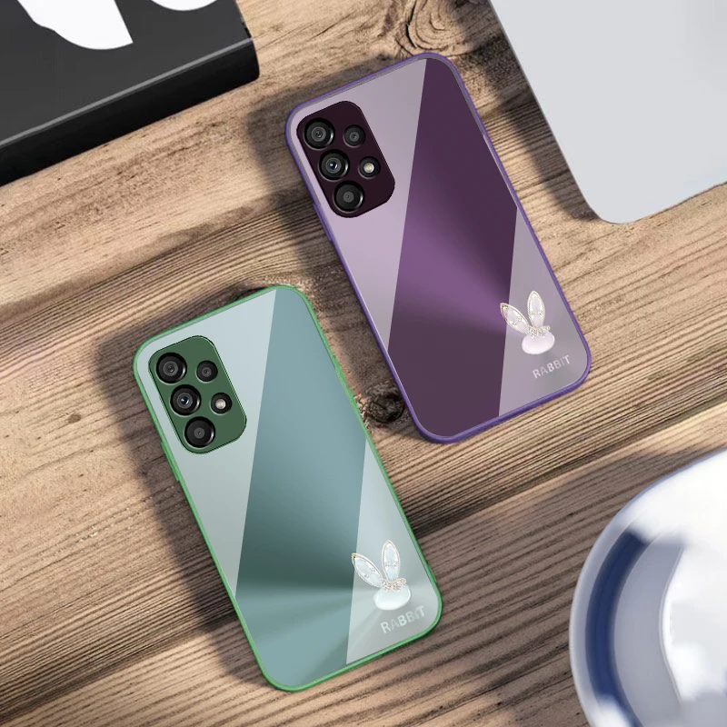 

A cute light blue rabbit For Samsung S25 S25 Edge S25Ultra S8 9 S10 20 U ltra S21 Pro 22 Plus S23 FE S24 Ultra Glass Phone Case