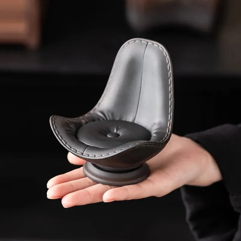 Unique Boss Exclusive Chair Pet Figurine Ceremony Lid Rest Tray Decor Play Accessories Tea Ceremony Lid Holder Home Tea Decor