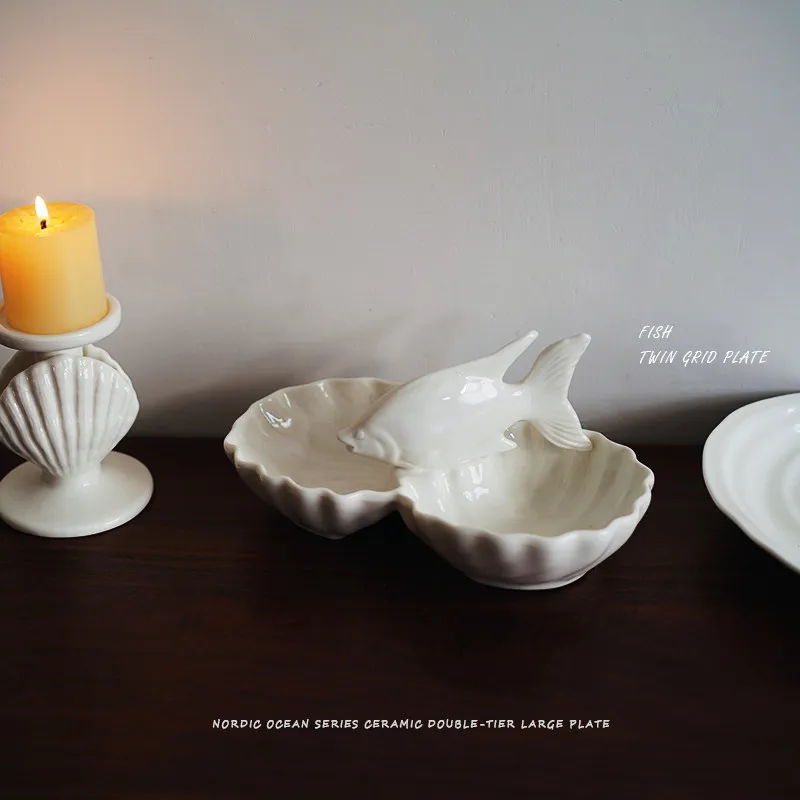 Ocean Series Shell 3D Fish Shaped Ceramic Double Grid Plate, Snack Plate, Fruit Plate, Creative Desktop Decoration, Gift