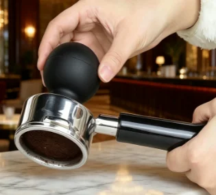 HTMCK 51/58mm Coffee Powder Suction Cup Cleaner Ultra Quiet Slag Free Dirt Free Household Coffee Appliance Cleaning Tool view 6