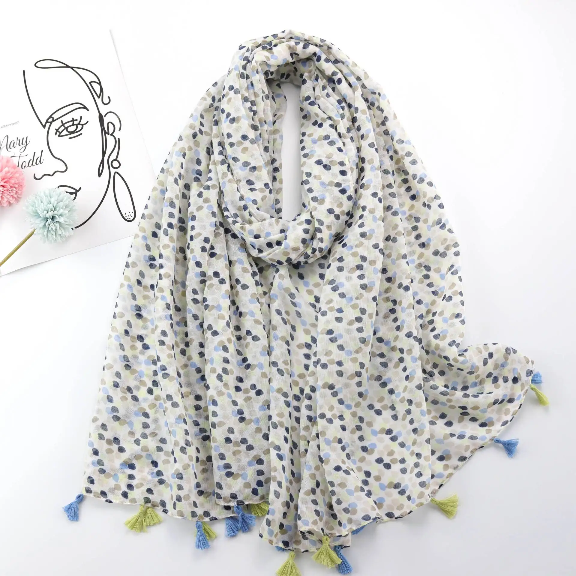 

2022 Spring Dot Pattern Tassel Scarf Shawls Soft Beach Wrap Hijab Scarves Free Shipping