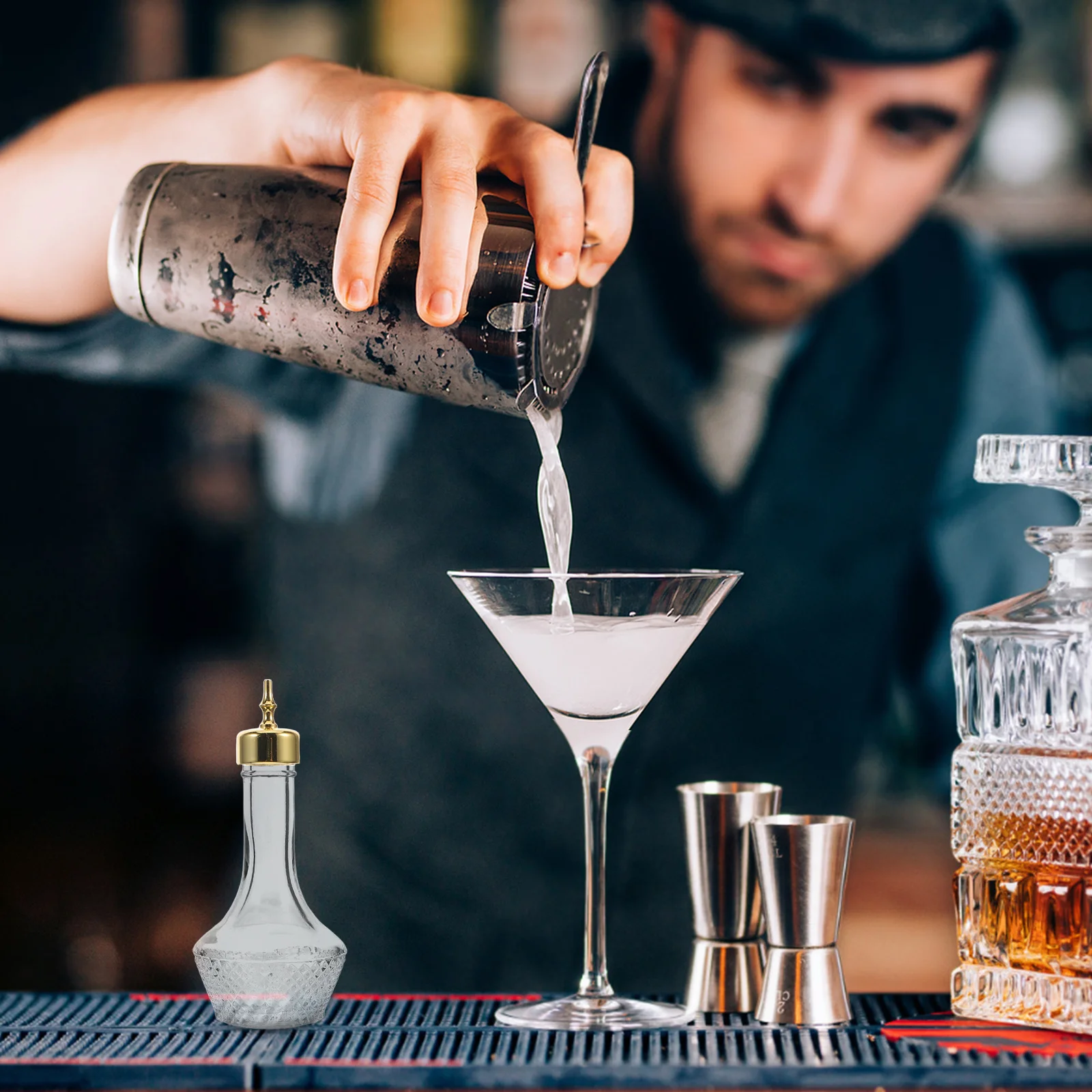 

Glass Bitters Bottle 50Ml Cocktail Mixer Drink Maker for Whiskey Bars Multi-Use Bitters Containers Party Home Decorative Display