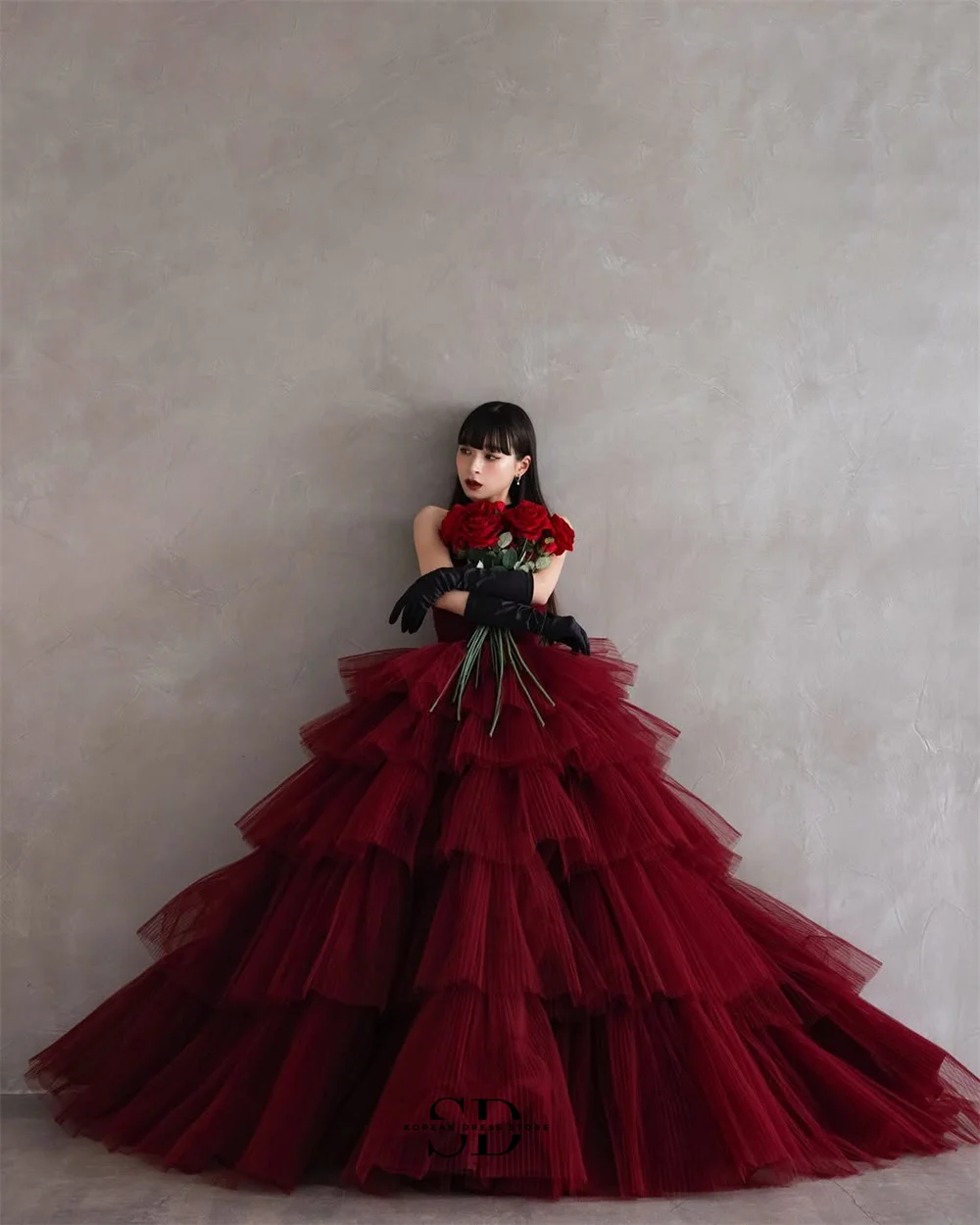 Sondr Luxury Japanese Wedding Dresses Red Tiered Tulle Bridal Gown Customized Wedding Snap Dresses Evening Party Gown for Women