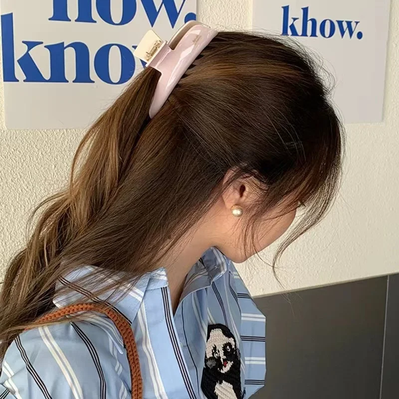 1 Stück neue Gelee wie große Essig-Griff-Haifisch-Clip-Clip für Mädchen mit Haarspange auf der Rückseite des Kopfes