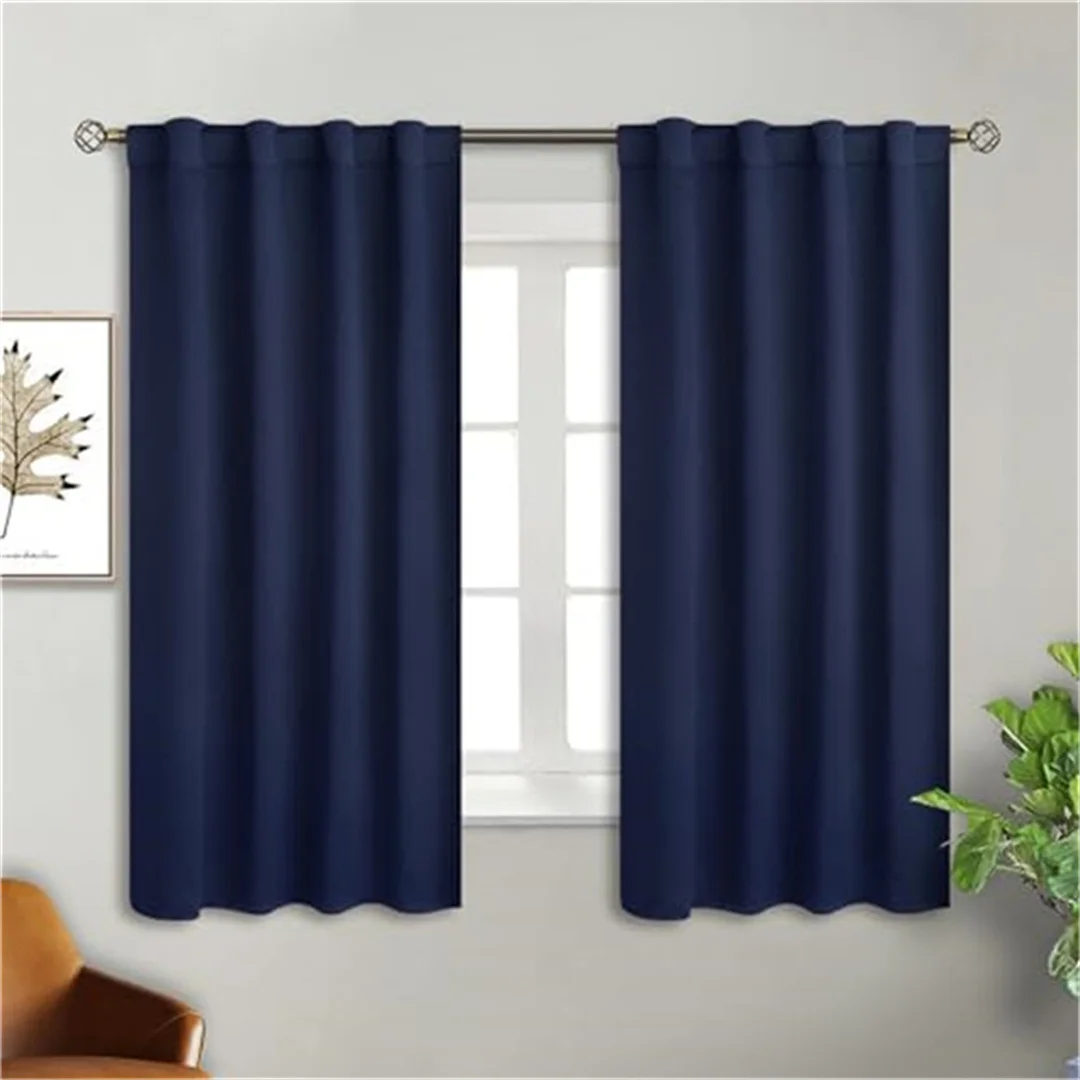 

A948521 Living room curtains