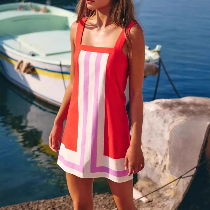 

2025 Summer Fashion Contrast Color New Women's Elegant Beach Vacation Dress Backless Sleeveless Strap Square Collar Mini Dresses