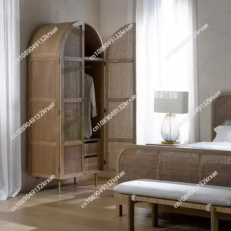 Hot Sales Classical Bedroom Wooden Wardrobe Cane Furniture